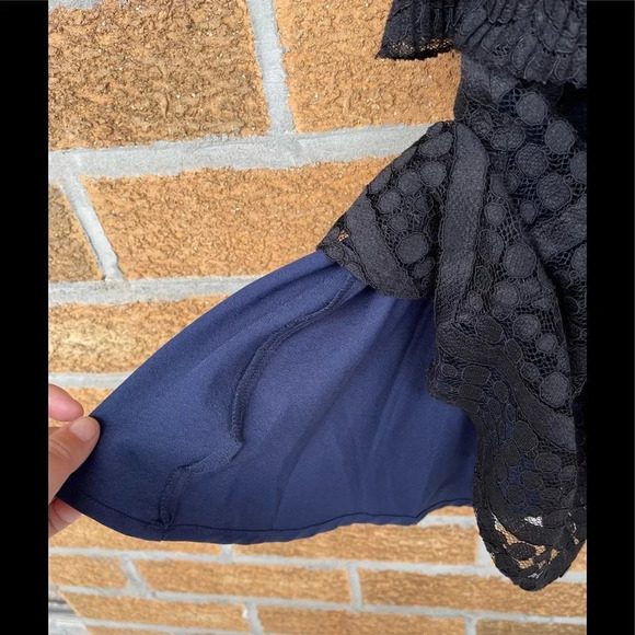 Adelyn rae lace dress size small - Picture 9 of 15